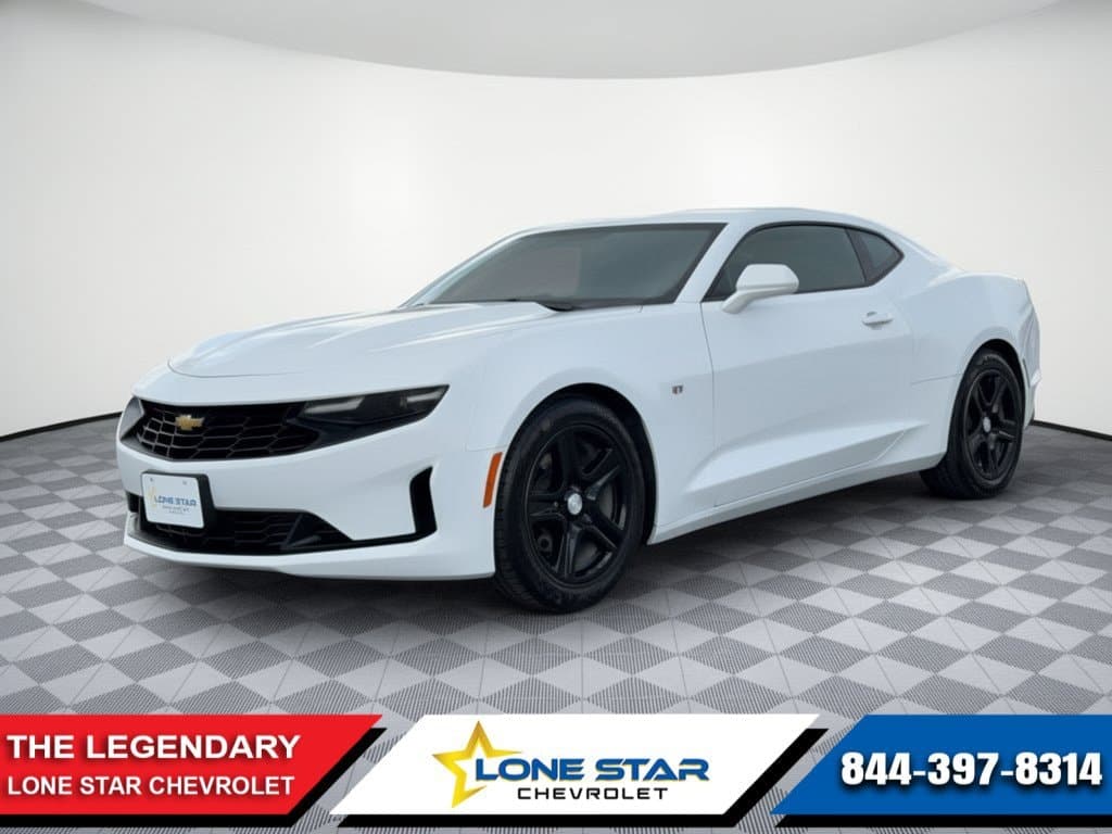 2023 Chevrolet Camaro 1LT — photo 1 of 31