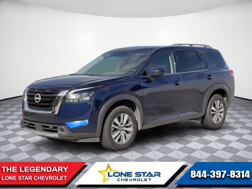 2025 Nissan Pathfinder SL — photo 1 of 32