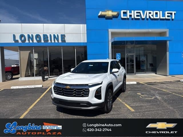 2026 Chevrolet Equinox FWD LT — photo 1 of 49
