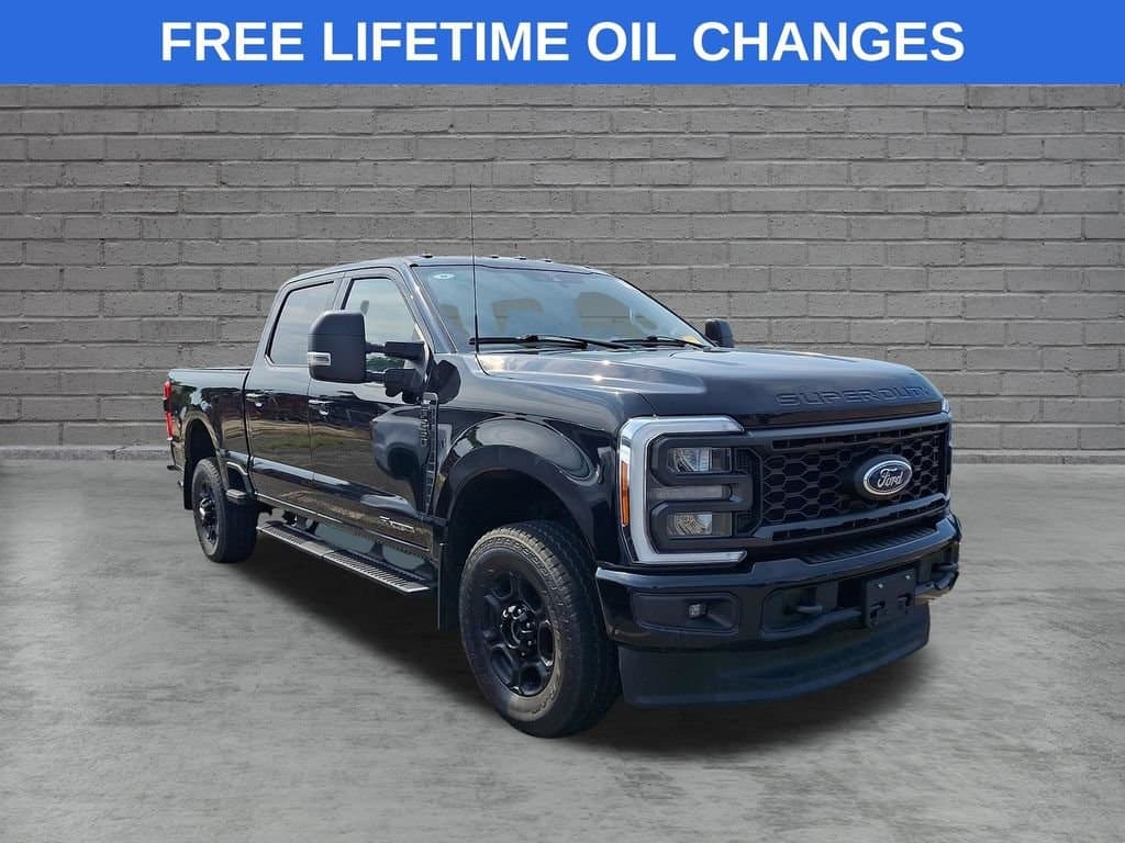 2023 Ford Super Duty F-250 SRW XL — photo 1 of 5
