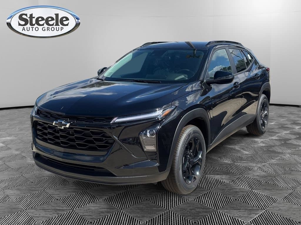2026 Chevrolet Trax LT — photo 1 of 47