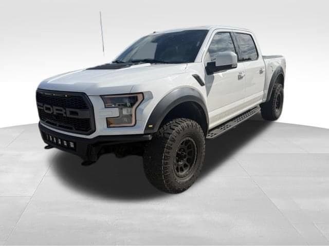 2018 Ford F-150 Raptor — photo 1 of 20