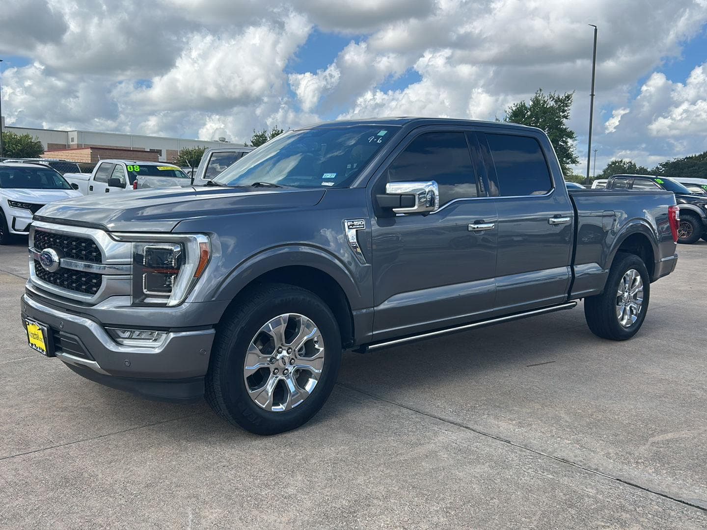 2022 Ford F-150 Platinum — photo 1 of 11