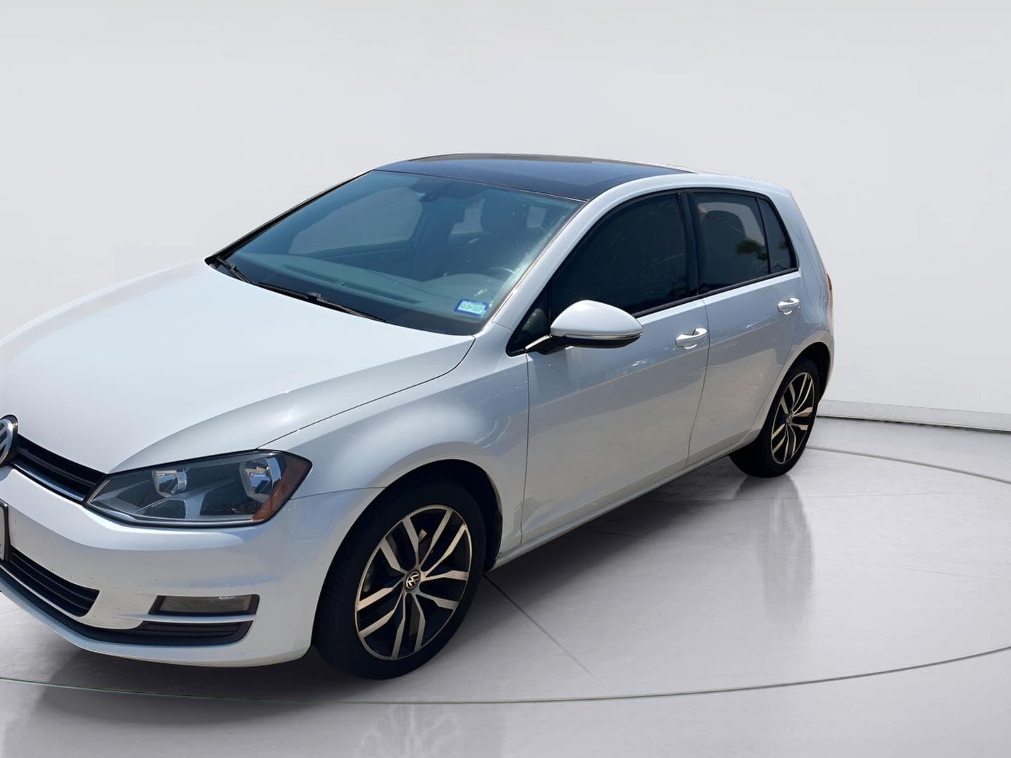 2017 Volkswagen Golf SE — photo 1 of 9