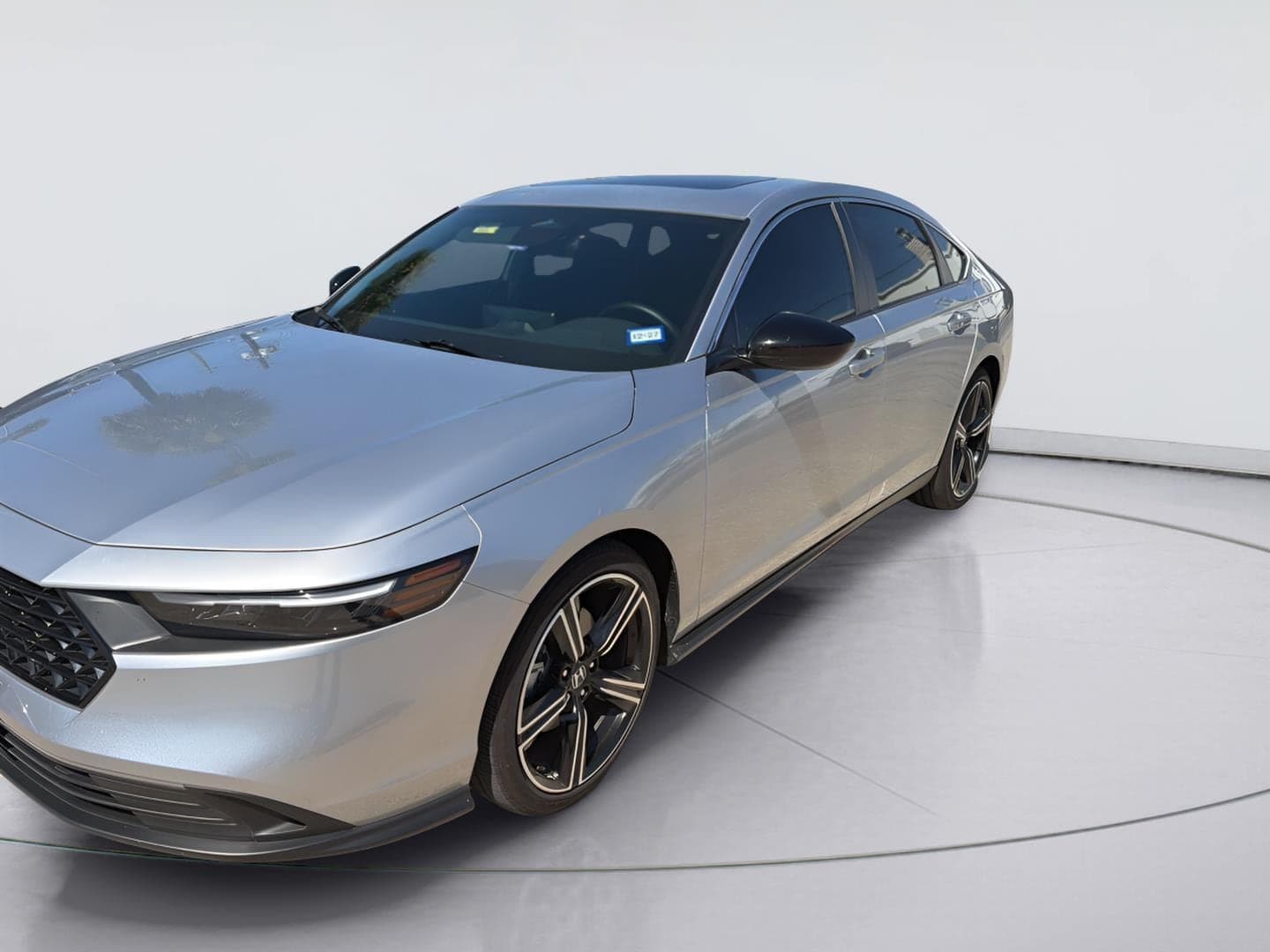 2025 Honda Accord Hybrid Sport — photo 1 of 7