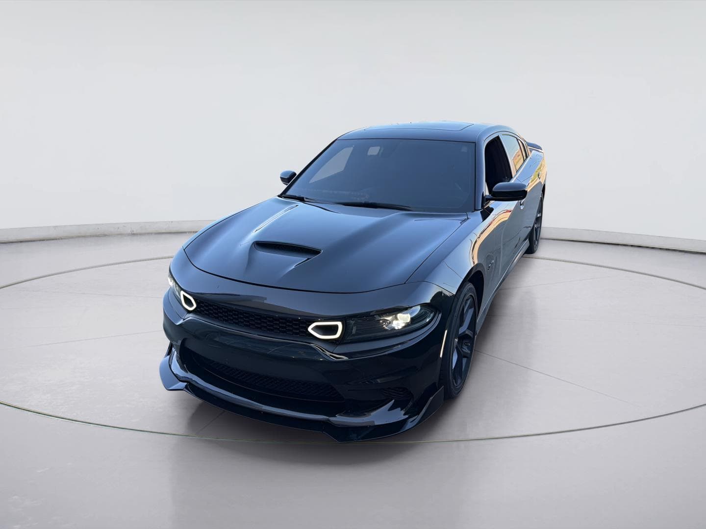 2023 Dodge Charger R/T — photo 1 of 8
