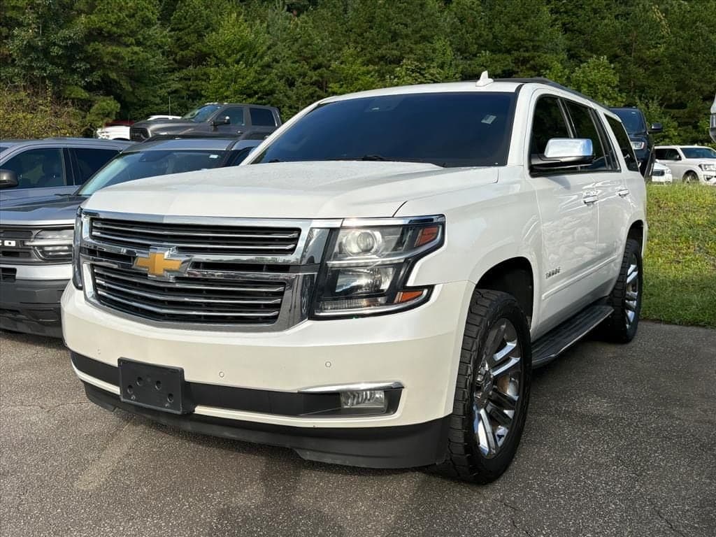 2017 Chevrolet Tahoe Premier — photo 1 of 12