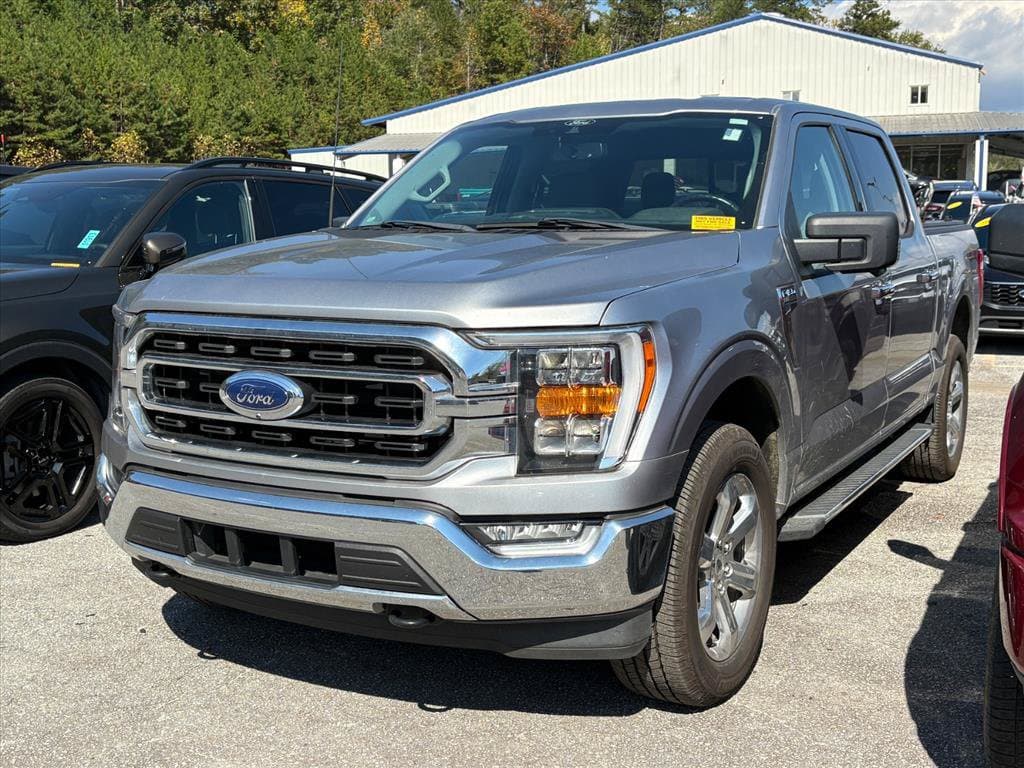2022 Ford F-150 XLT — photo 1 of 12