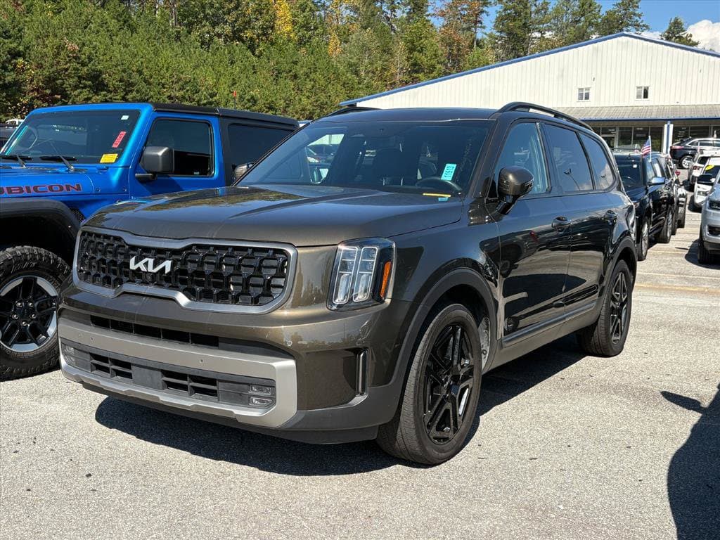 2023 Kia Telluride SX Prestige X-Line — photo 1 of 12