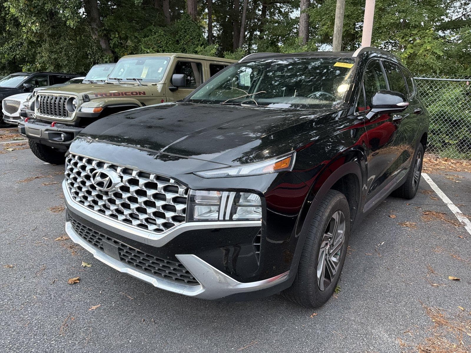 2023 Hyundai Santa Fe SEL — photo 1 of 10