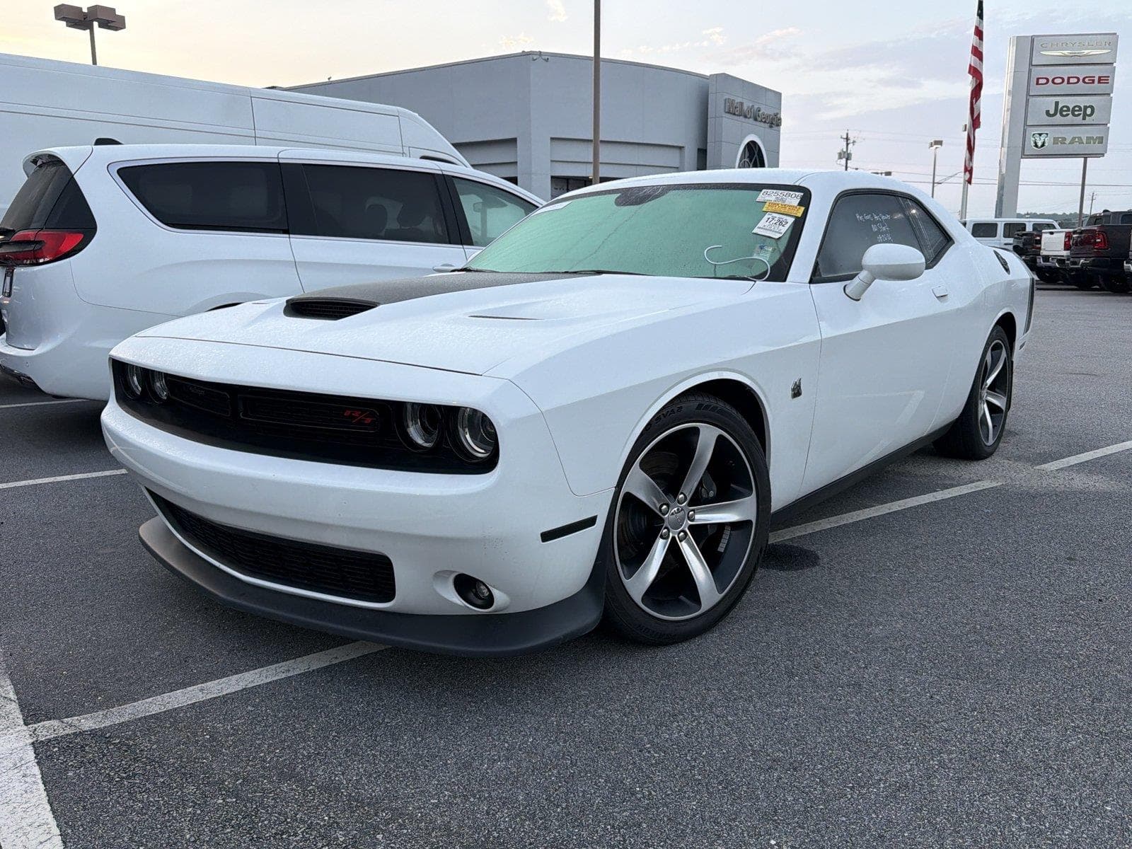 2023 Dodge Challenger R/T Scat Pack — photo 1 of 11