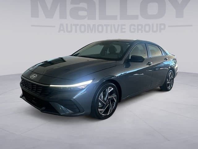 2025 Hyundai Elantra Hybrid SEL Sport — photo 1 of 25