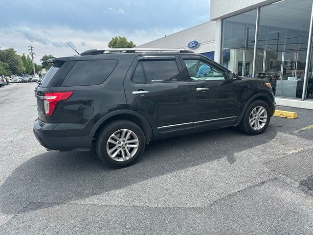 2014 Ford Explorer XLT — photo 1 of 4