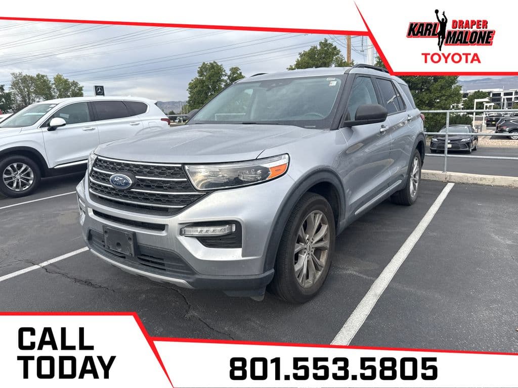 2022 Ford Explorer XLT — photo 1 of 5