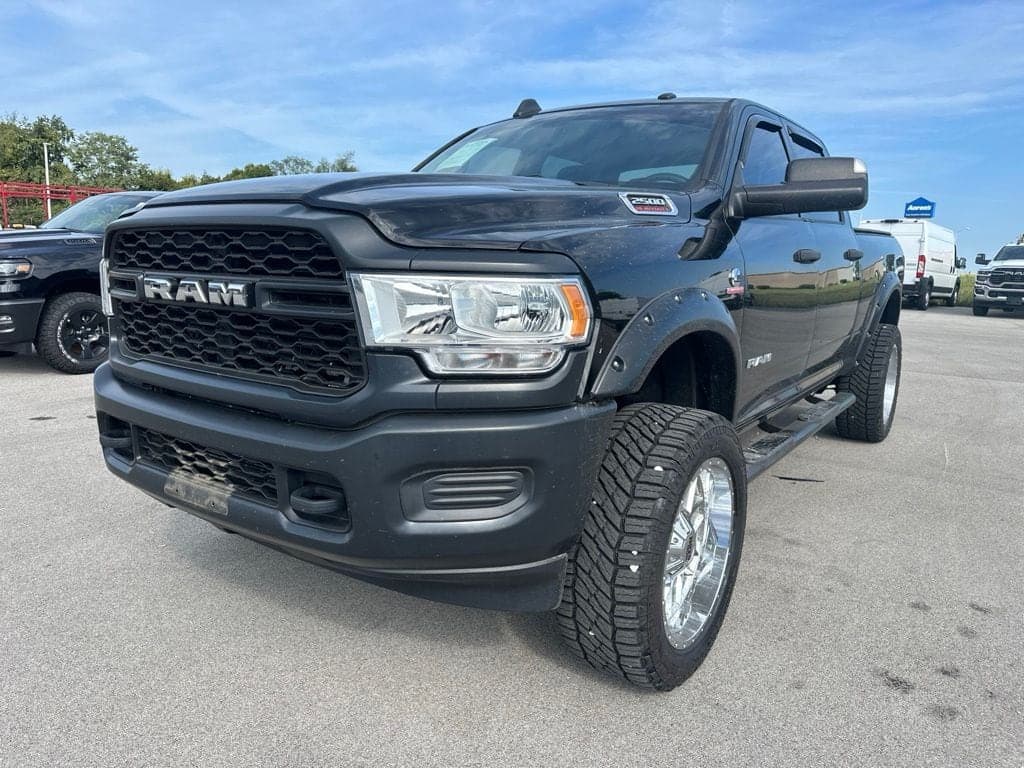2019 RAM 2500 Tradesman — photo 1 of 12