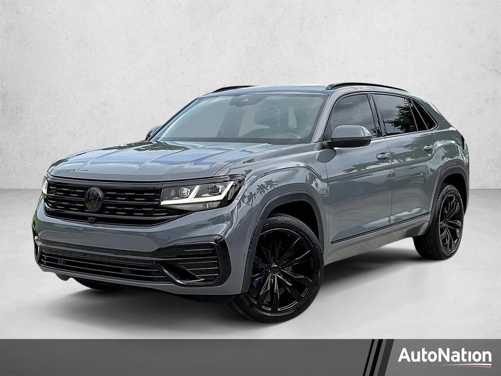 2023 Volkswagen Atlas Cross Sport 3.6L V6 SEL Premium R-Line — photo 1 of 30