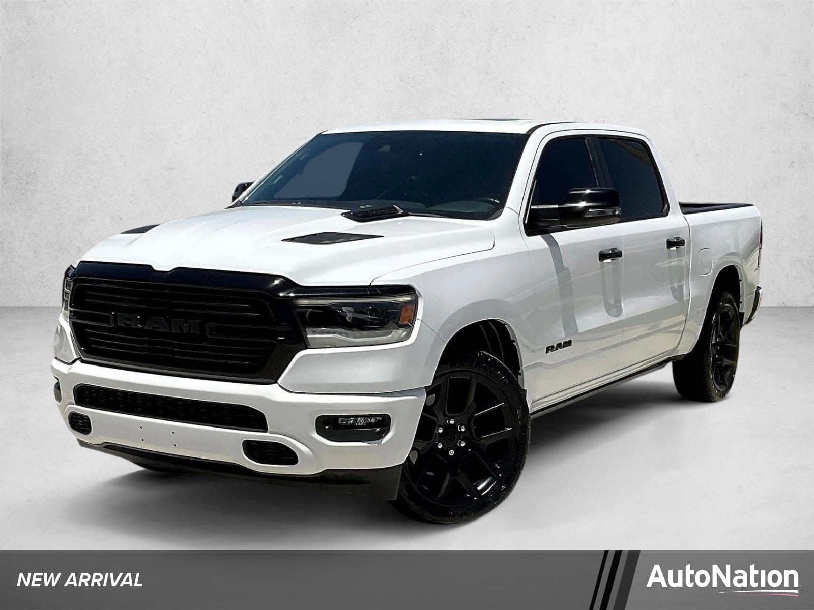 2023 RAM 1500 Laramie — photo 1 of 30