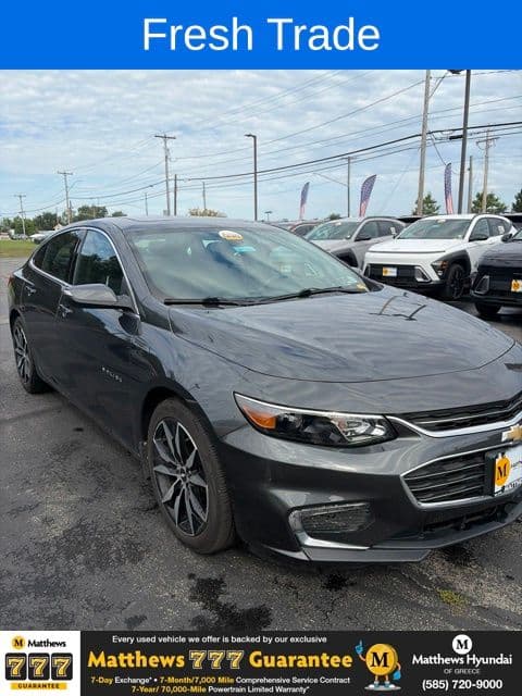 2018 Chevrolet Malibu LT — photo 1 of 14