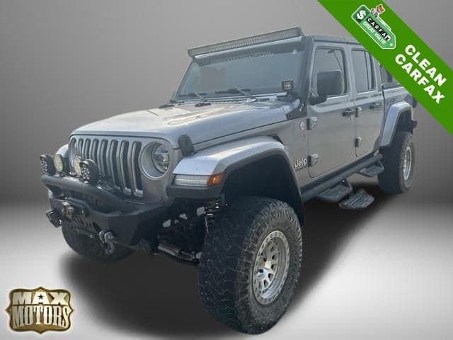 2020 Jeep Gladiator Overland — photo 1 of 6