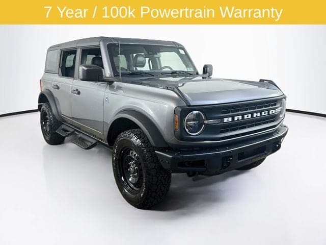 2023 Ford Bronco Black Diamond — photo 1 of 34