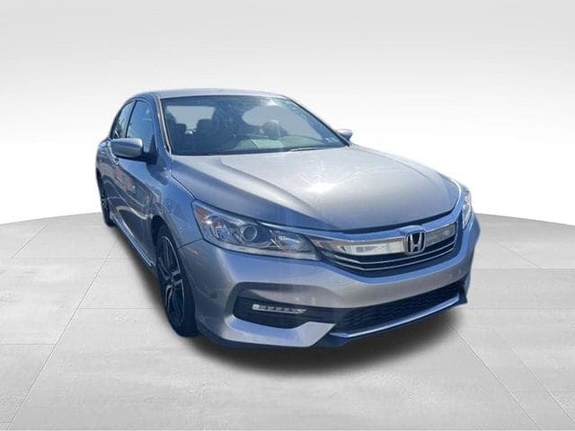 2016 Honda Accord Sport — photo 1 of 17
