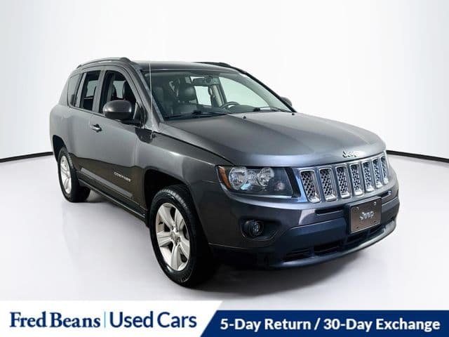 2014 Jeep Compass Latitude — photo 1 of 32
