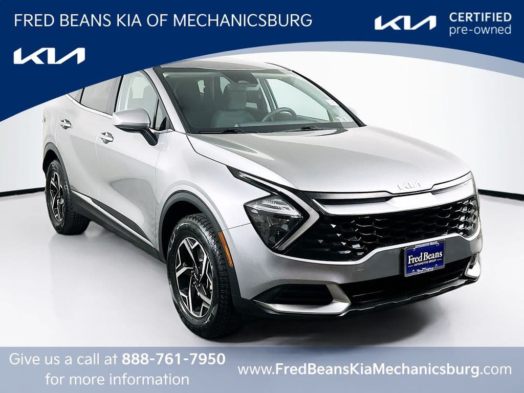 2023 Kia Sportage LX — photo 1 of 35