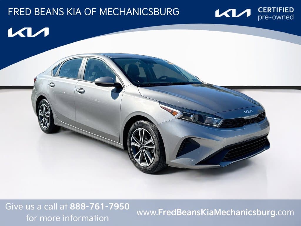 2024 Kia Forte LXS — photo 1 of 31