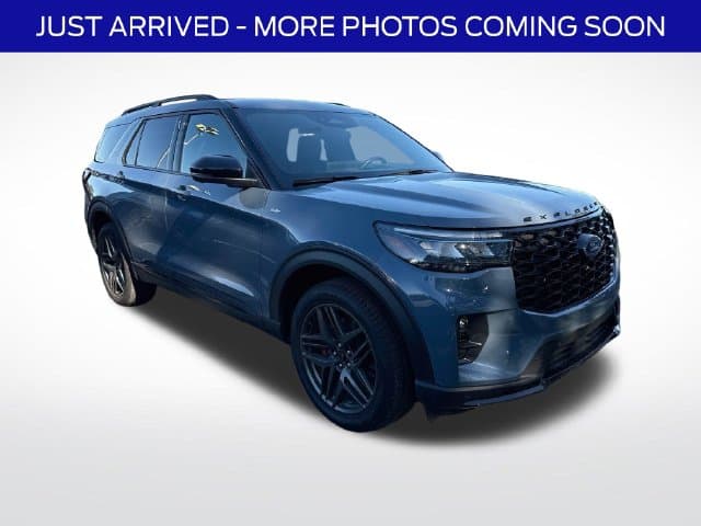 2025 Ford Explorer ST-Line — photo 1 of 14