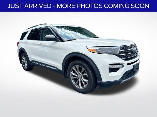 2022 Ford Explorer XLT — photo 1 of 15