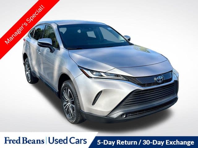 2023 Toyota Venza LE — photo 1 of 33