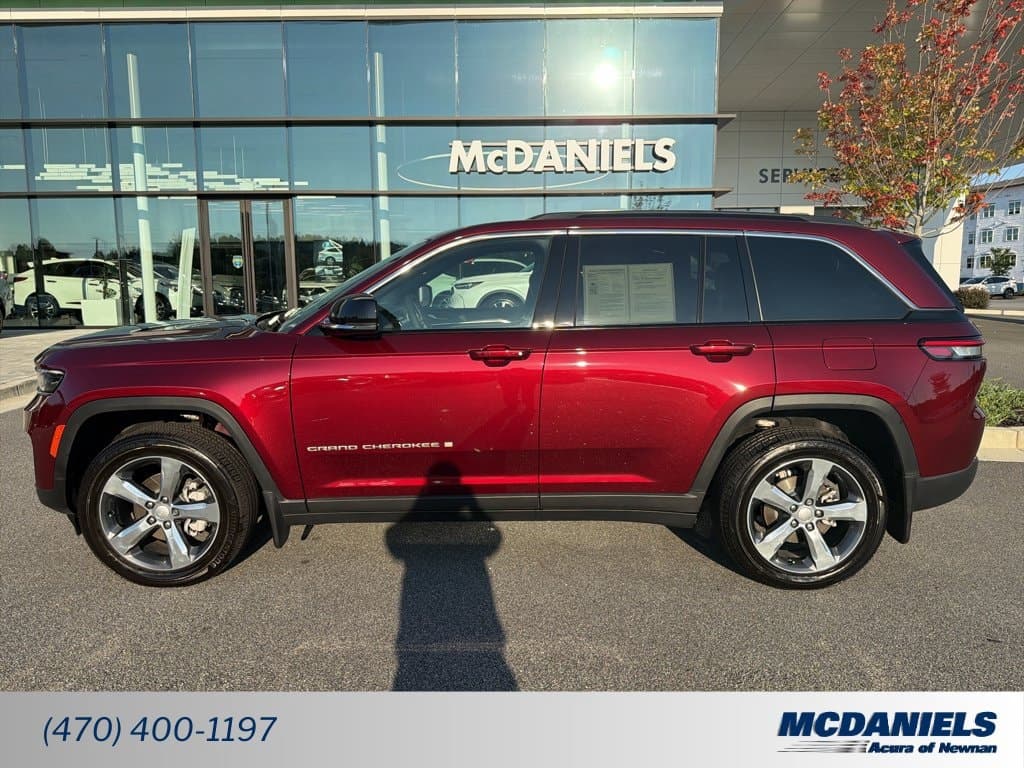 2025 Jeep Grand Cherokee Limited — photo 1 of 30