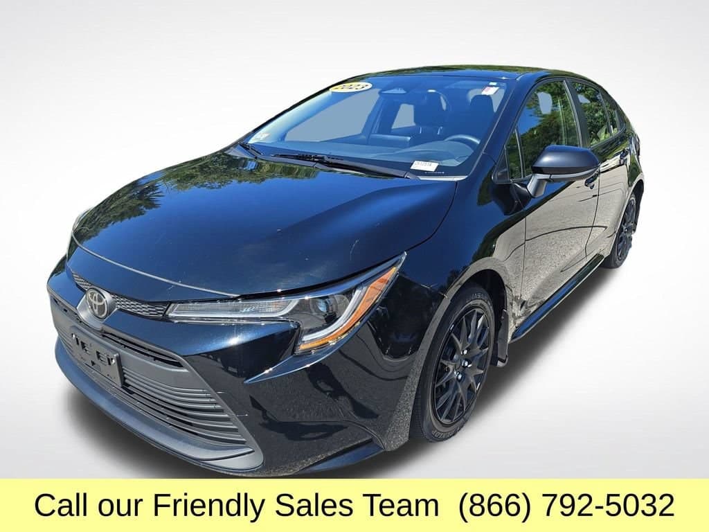 2023 Toyota Corolla LE — photo 1 of 26