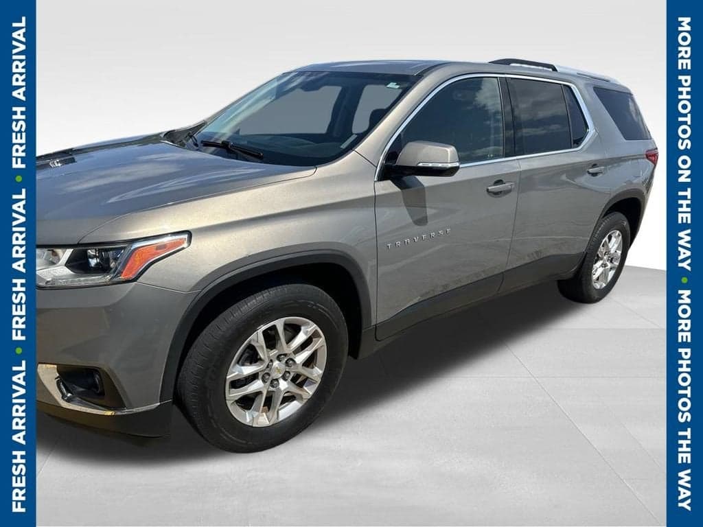 2018 Chevrolet Traverse LT Cloth — photo 1 of 6