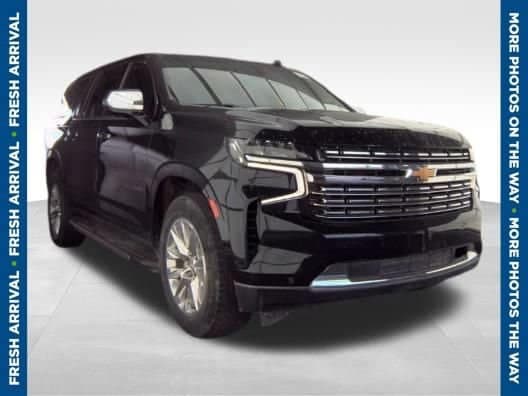 2023 Chevrolet Suburban Premier — photo 1 of 9