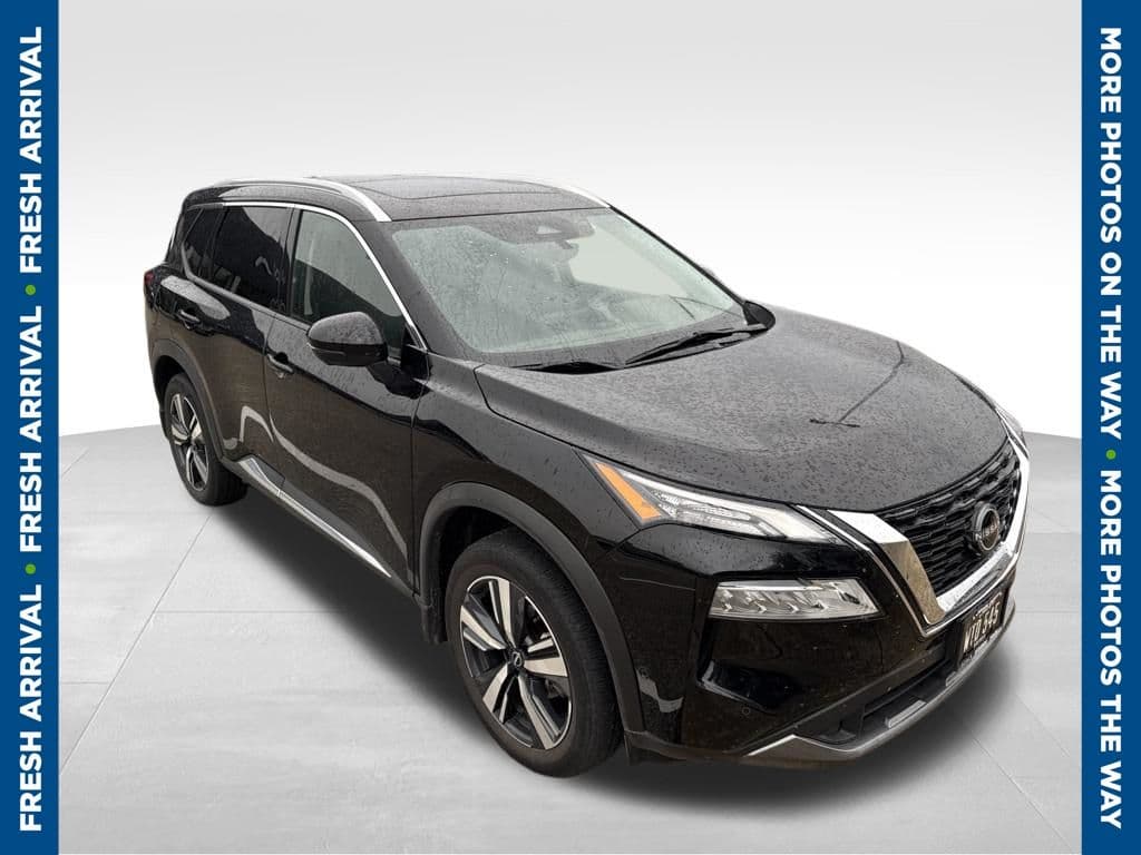 2023 Nissan Rogue SL — photo 1 of 6