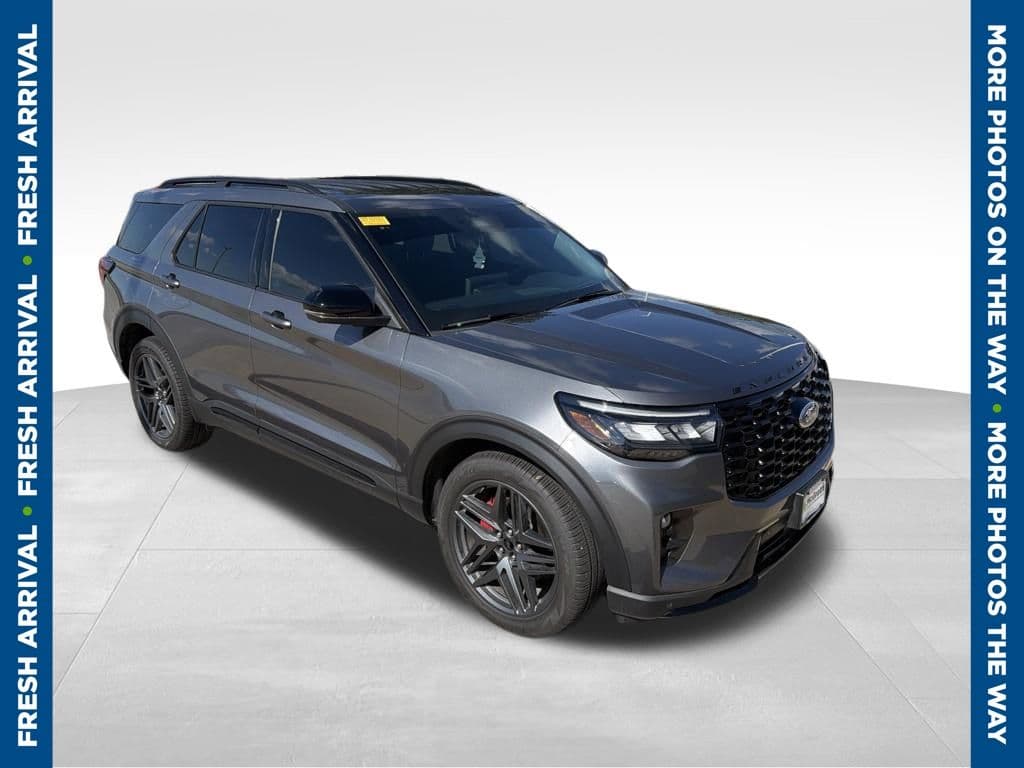 2025 Ford Explorer ST — photo 1 of 6