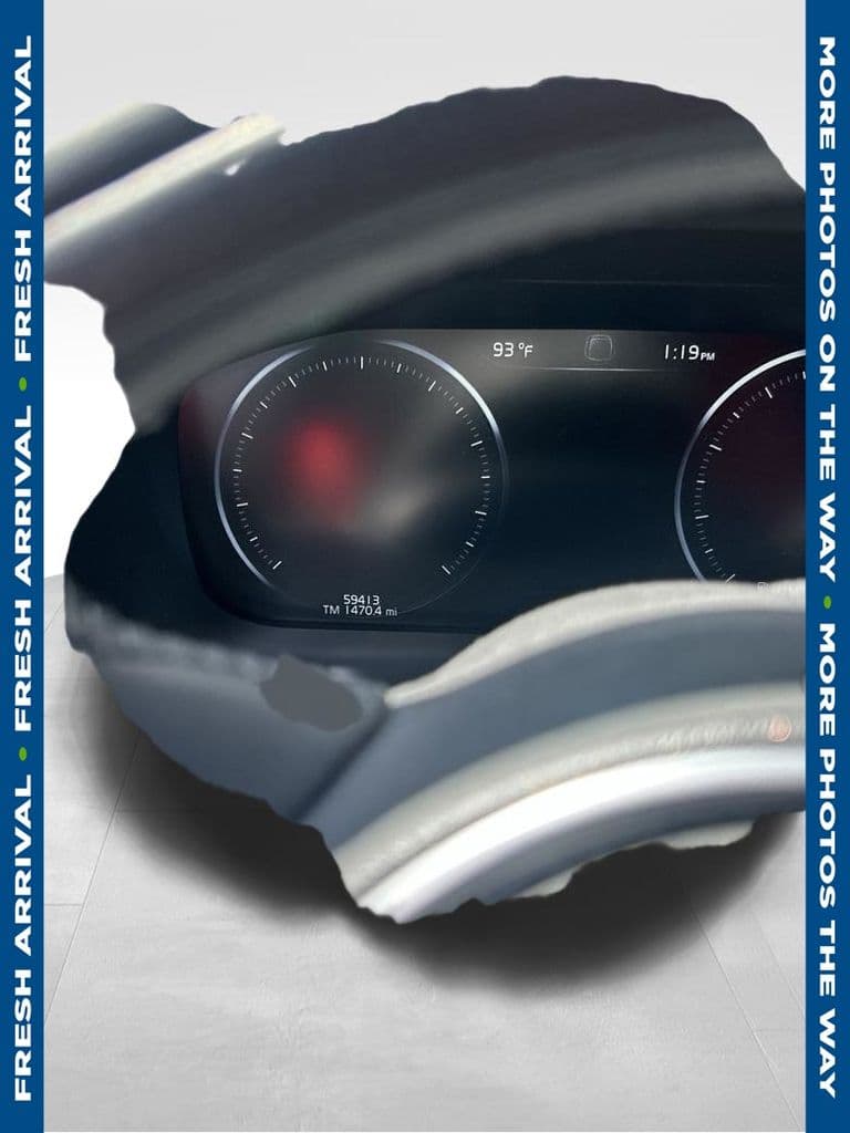 2020 Volvo XC60 T5 Inscription — photo 1 of 6