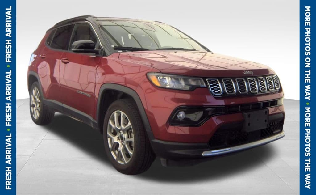2025 Jeep Compass Limited — photo 1 of 10