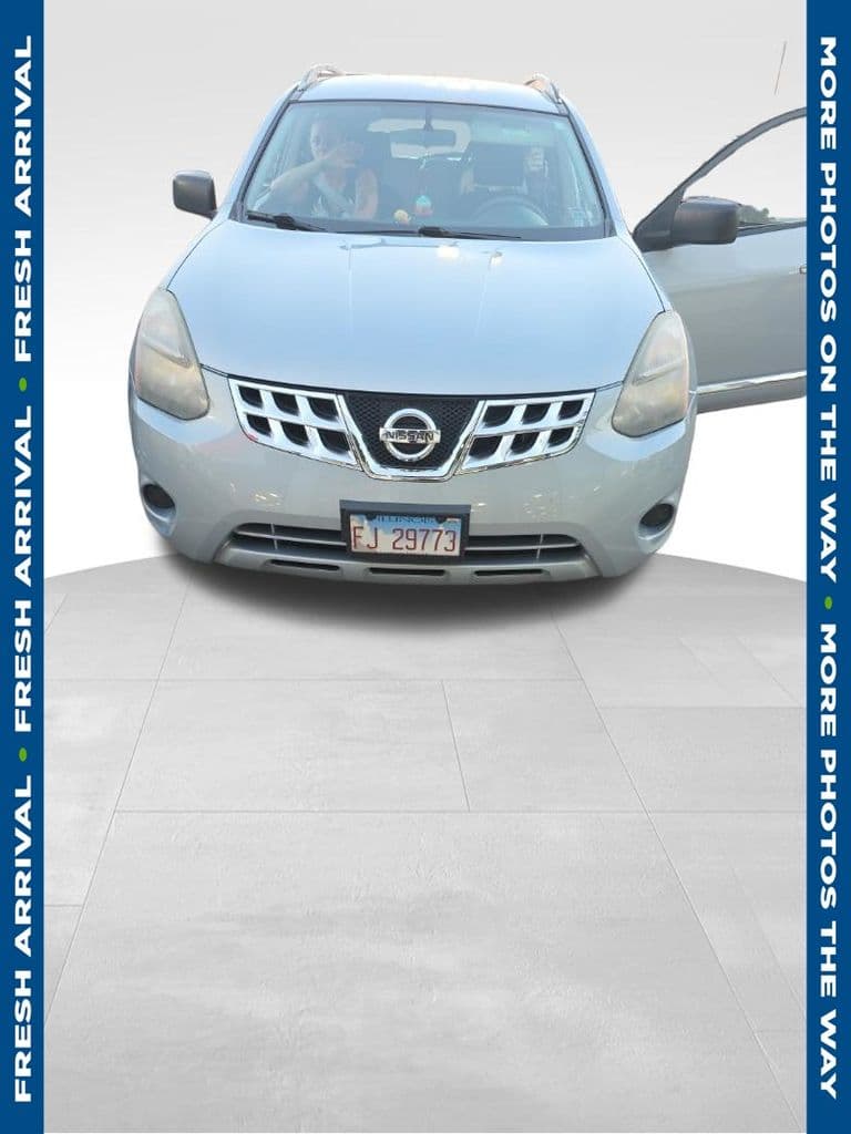 2014 Nissan Rogue Select S — photo 1 of 5