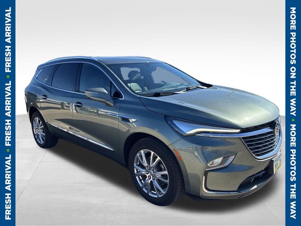 2024 Buick Enclave Premium — photo 1 of 6