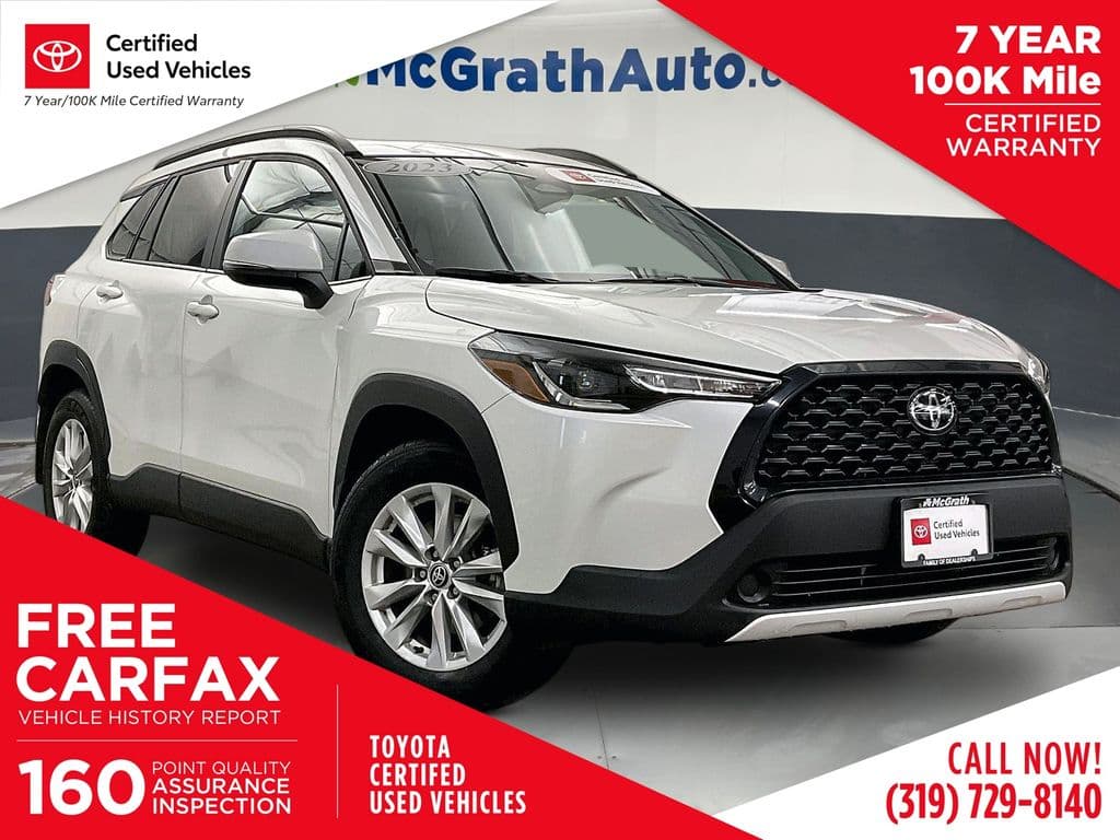 2023 Toyota Corolla Cross LE — photo 1 of 39