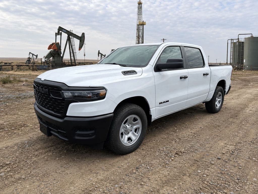 2026 RAM 1500 TRADESMAN CREW CAB 4X2 5'7 BOX — photo 1 of 34