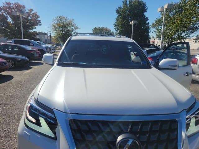 2023 Lexus GX GX 460 — photo 1 of 2