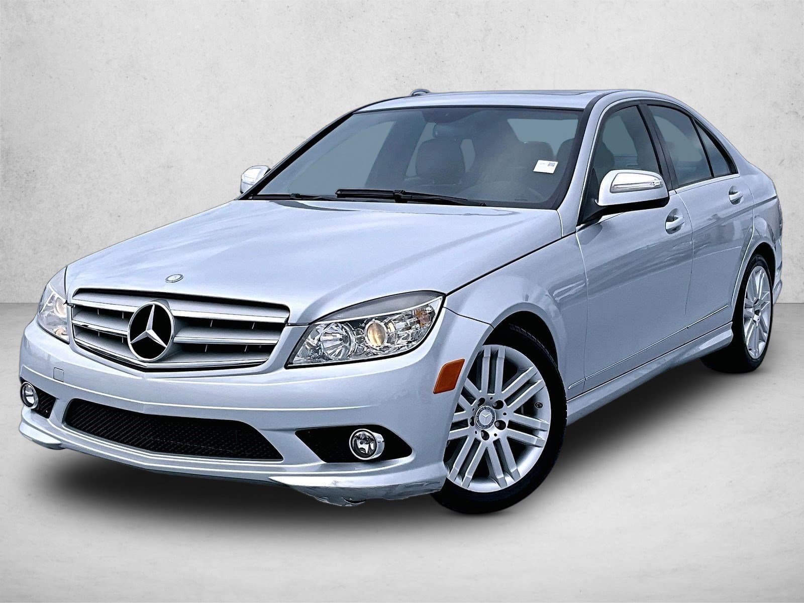 2009 Mercedes-Benz C-Class Base — photo 1 of 30