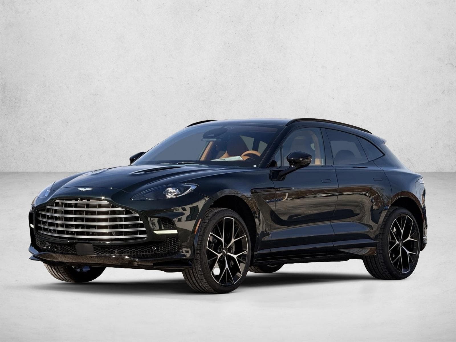 2026 Aston Martin DBX Base — photo 1 of 24