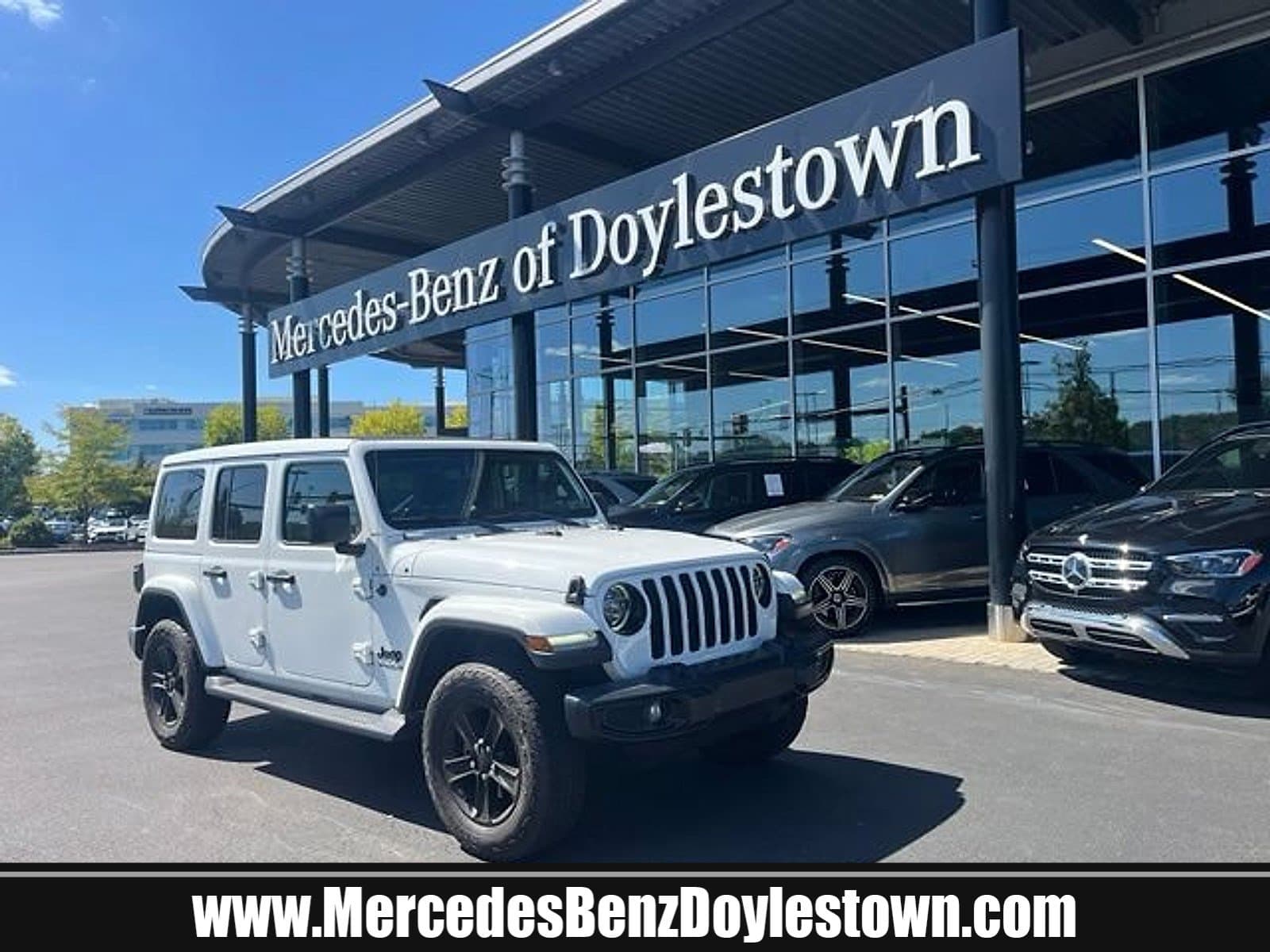 2021 Jeep Wrangler Unlimited Sahara Altitude — photo 1 of 13