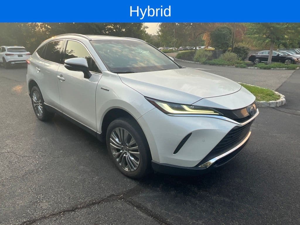 2021 Toyota Venza Limited — photo 1 of 11