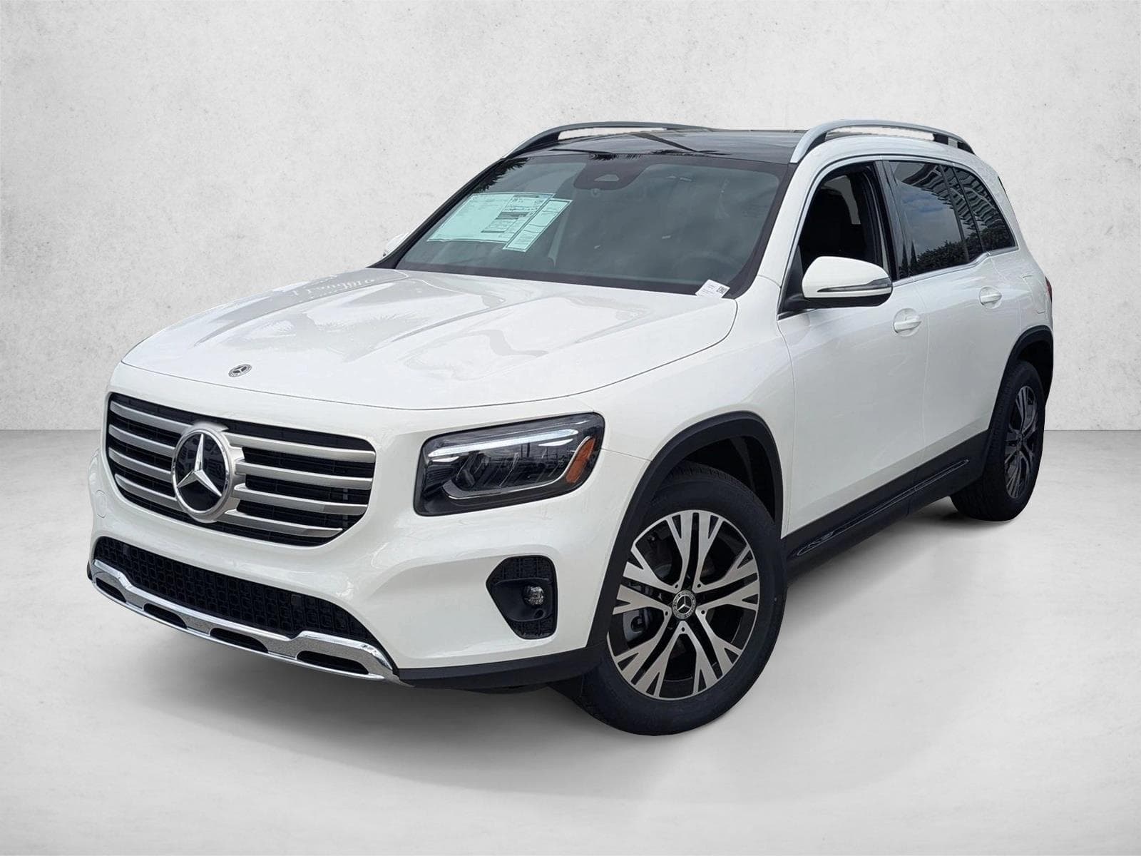 2026 Mercedes-Benz GLB GLB 250 — photo 1 of 16