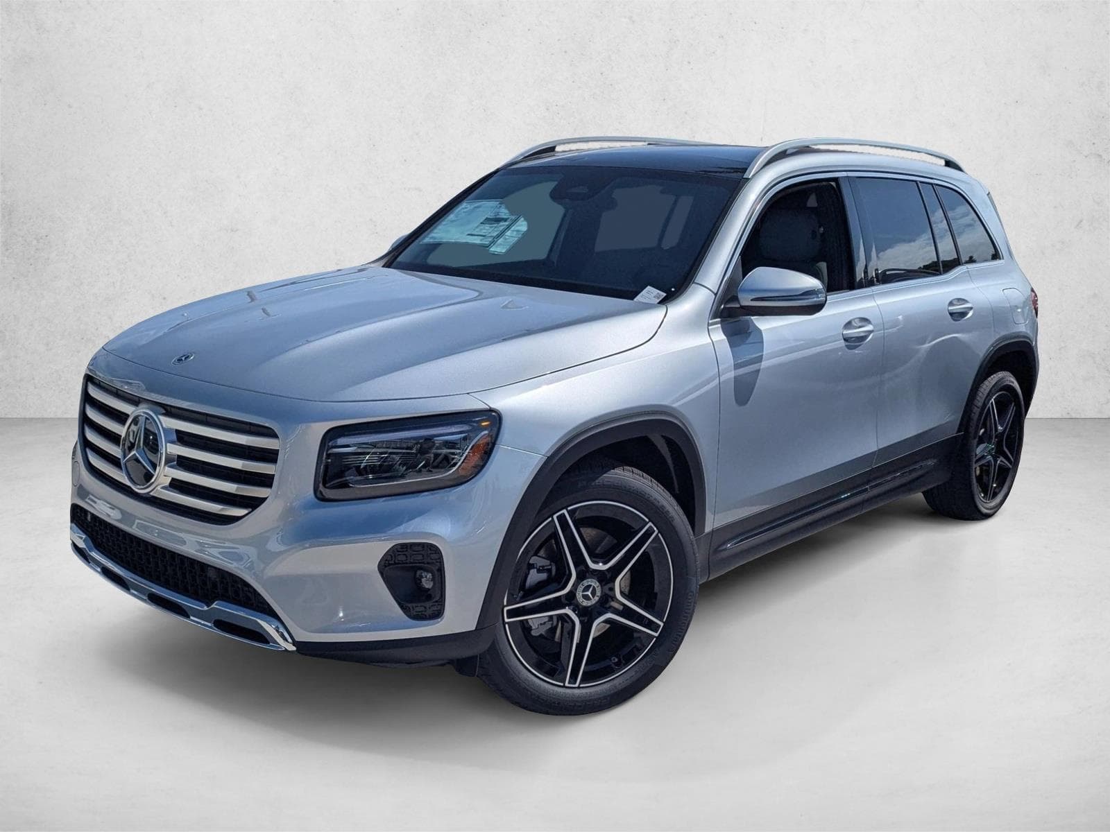 2026 Mercedes-Benz GLB GLB 250 — photo 1 of 16